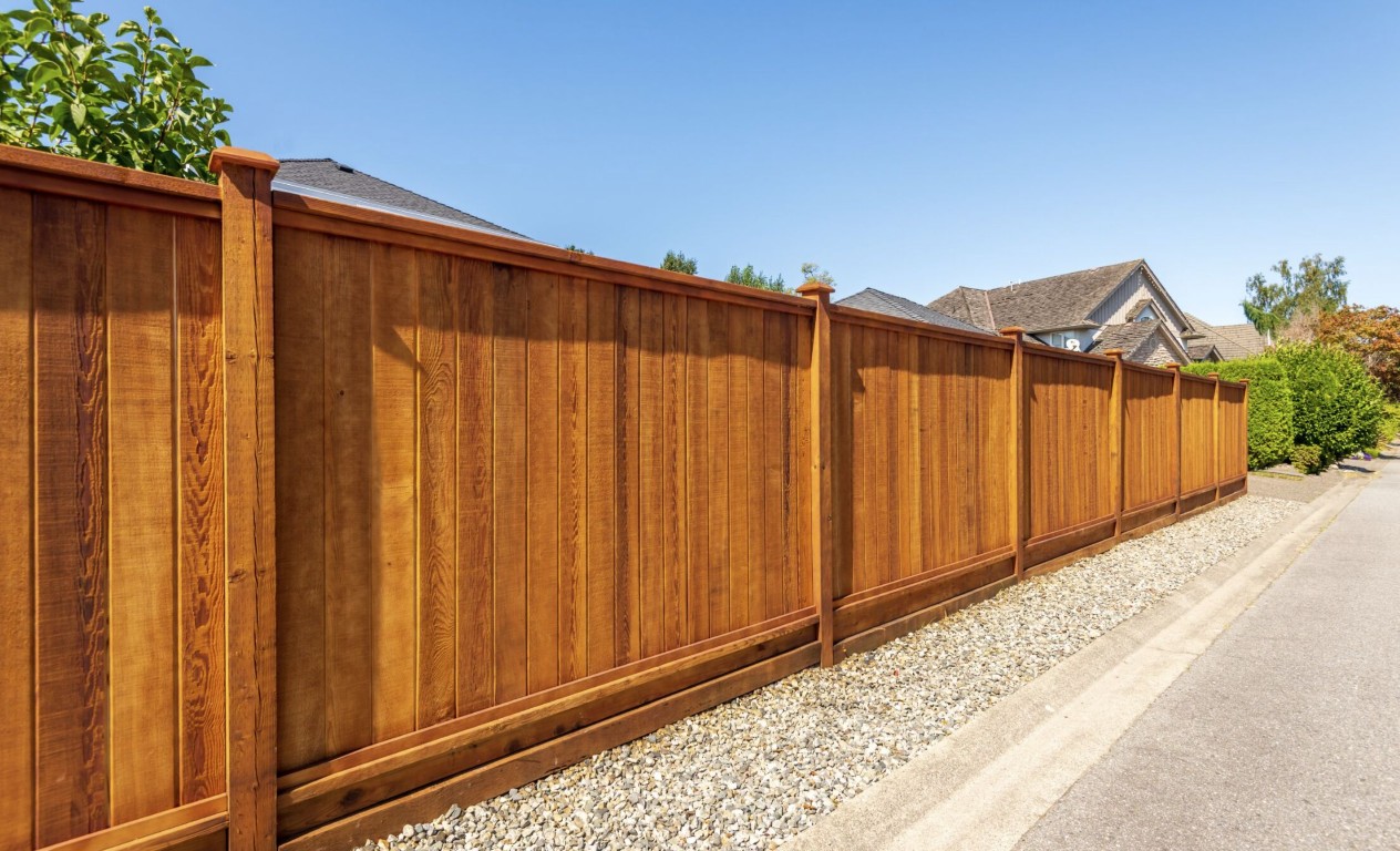 Wood Fences in Duncanville, TX
